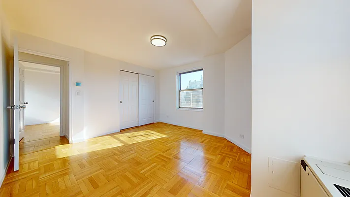 Rented by Bond New York | media 11