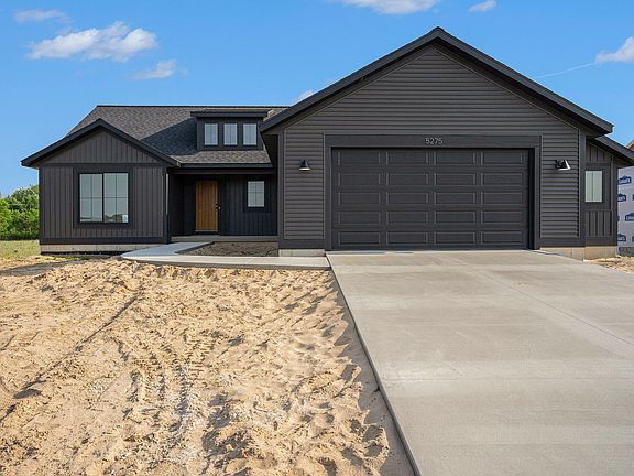 3rd image of 5275 Margot Ln