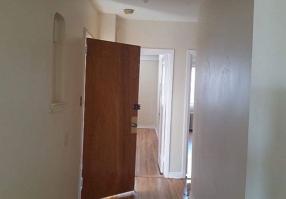 3rd image of 22-27 47th St #3