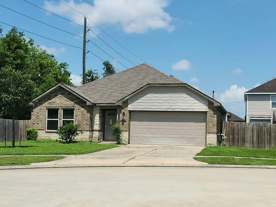 1st image of 6903 Rosemont Ct