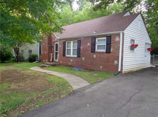 6824 Laurel Ave, Raytown, MO 64133