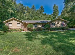 3969 Valley Park Dr, Lilburn, GA 30047