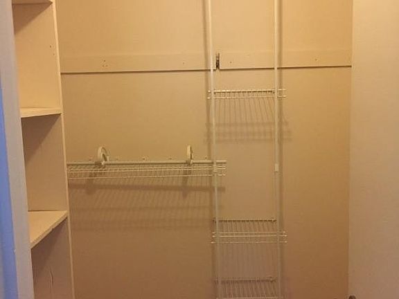 5th image of 5631 Winterleaf Dr