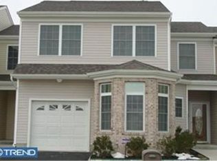 6 Heals Farm Rd, Burlington, NJ 08016