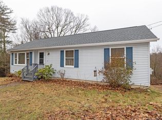 528 County Rd, Torrington, CT 06790