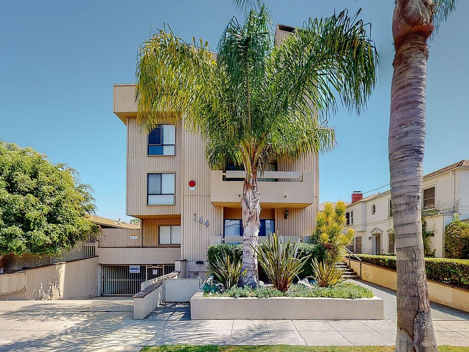 1st image of 144 N Hamilton Dr #5