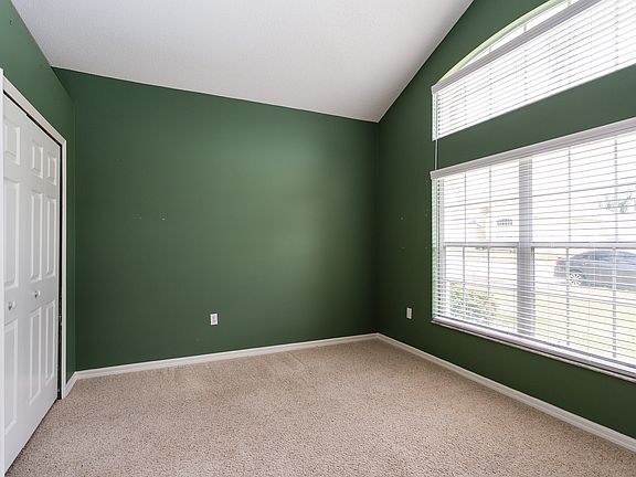 3rd image of 7927 Magnolia Bend Ct