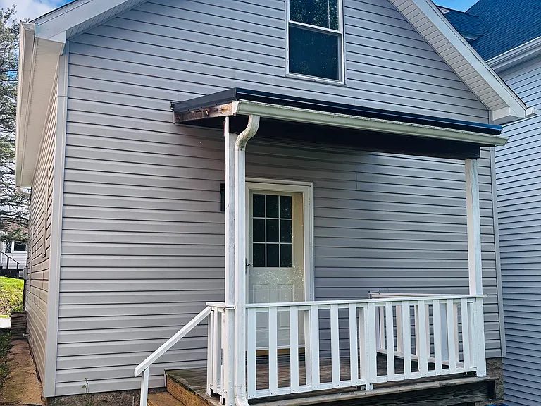 547 Parker St — Photo 33