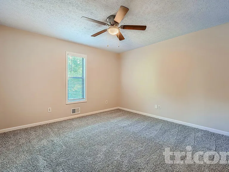 134 Little Brook Dr — Photo 12