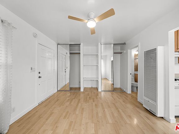 5th image of 1047 18th St #H