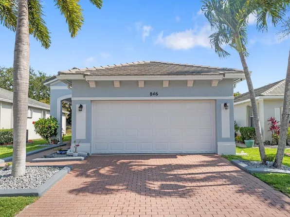 846 SW Rocky Bayou Terrace, Port St Lucie, FL 34986