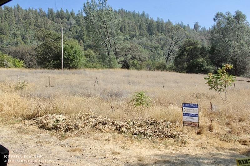 2nd image of 16125 Vierra Rd