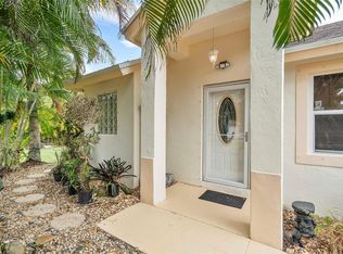 12187 66th St E, West Palm Beach, FL 33412