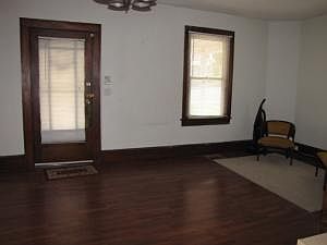 4th image of 1216 Penrod Ave SE