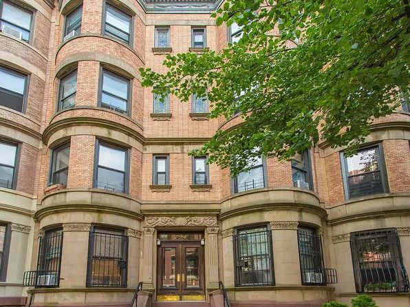 794 President St APT 4R