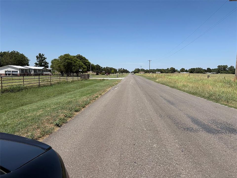 1st image of 20584 N 2810th Rd
