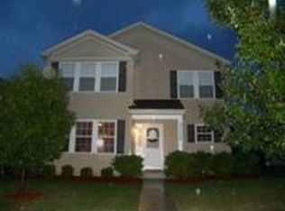 21532 Vesper St, Crest Hill, IL 60403