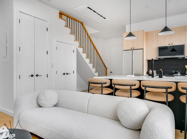 11-14 35th Avenue image 1 of 10