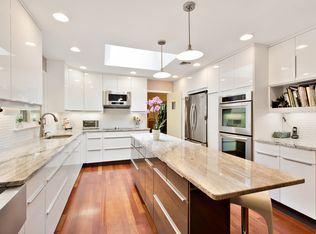 5 Sunrise Dr, Putnam Valley, NY 10579