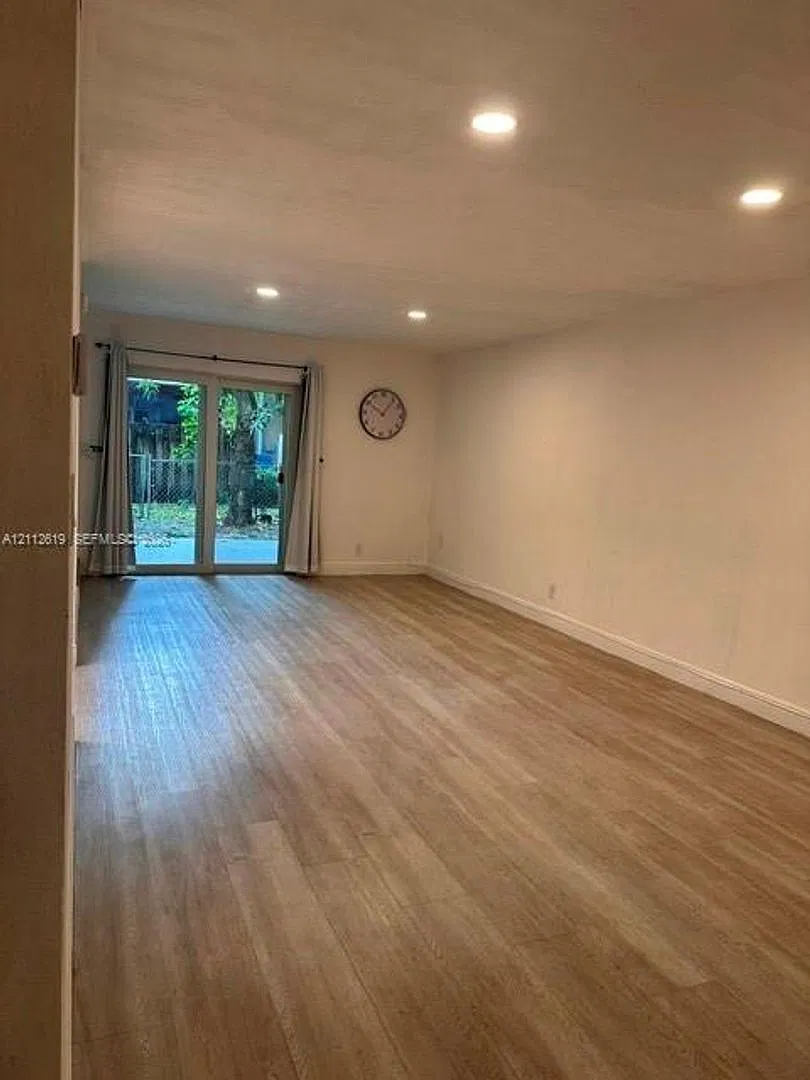5952 NW 25th Place 234, Sunrise, FL 33313 - 2227 — Photo 3