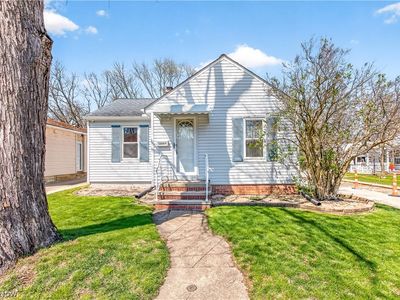 10004 Manoa Ave, Brooklyn, OH, 44144