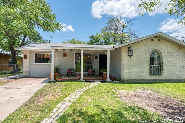 1st image of 6970 Apple Valley Dr