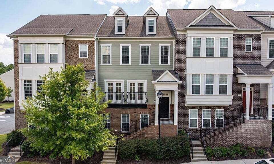 1st image of 327 Hudson Way