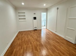 2075 N Vermont Ave #4, Los Angeles, CA 90027