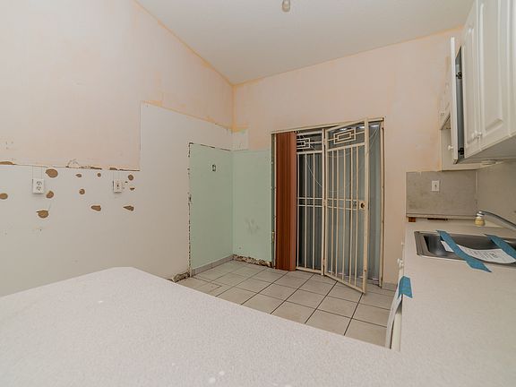4th image of 7532 W 20th Ave APT 205