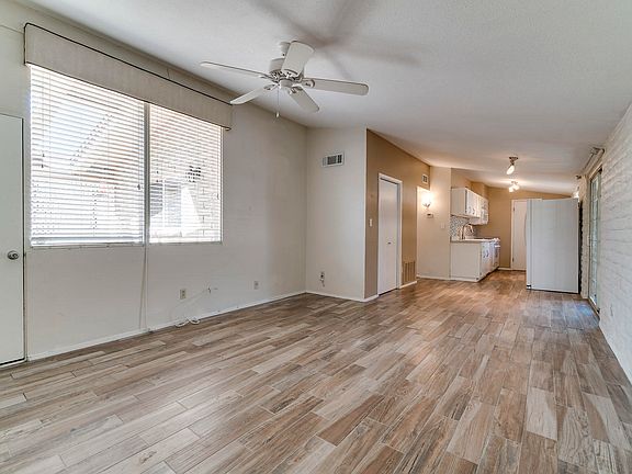 2nd image of 4203 N 36th St Unit 24
