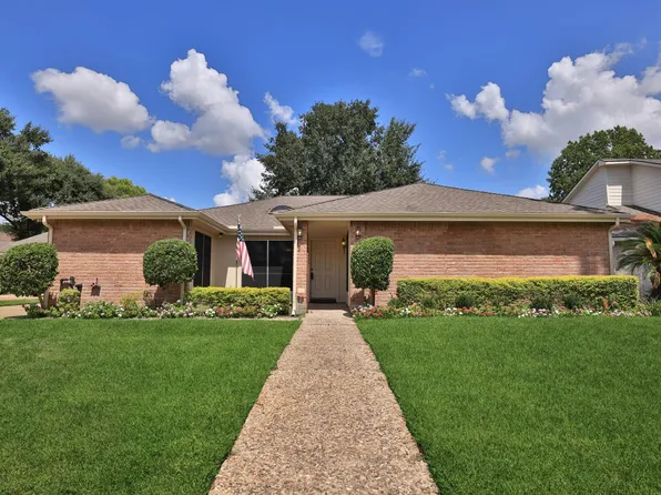14406 Muirfield Ln, Houston, TX 77095