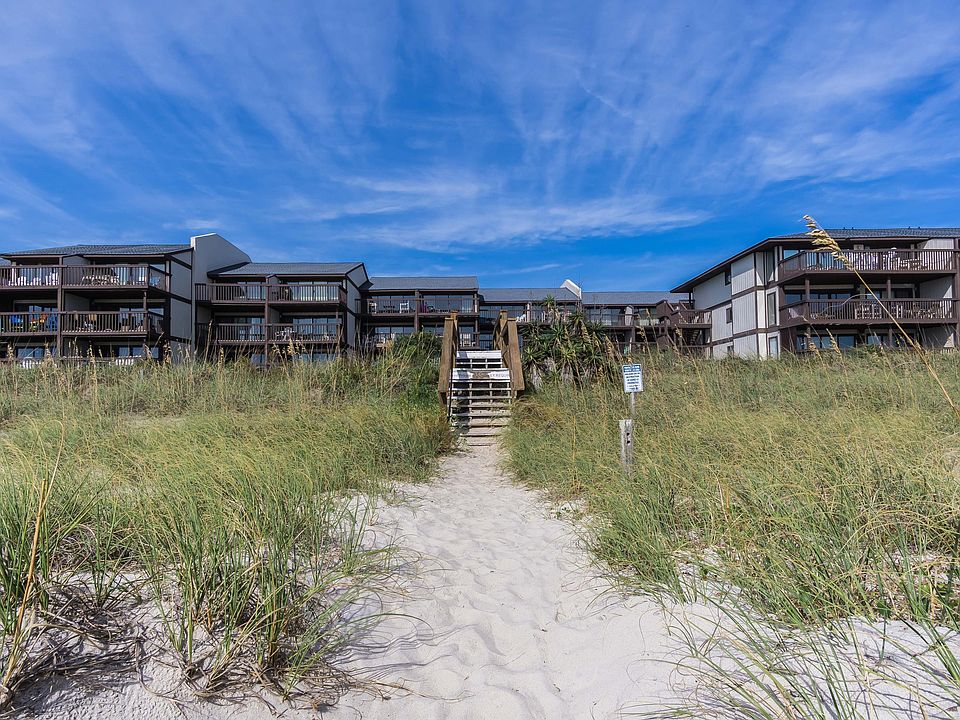 1st image of 1311 S Lake Park Boulevard #20b