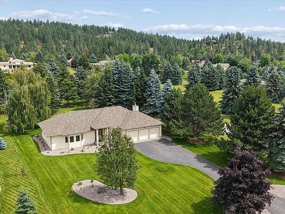2nd image of 101 Whitetail Ct