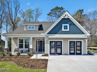 2306 Caracara Dr, New Bern, NC 28560