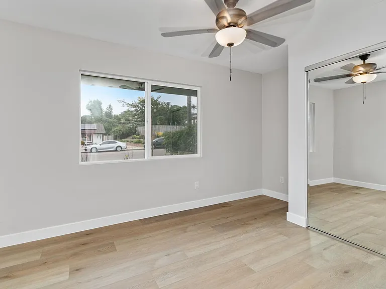 1460 Heidi Cir — Photo 19