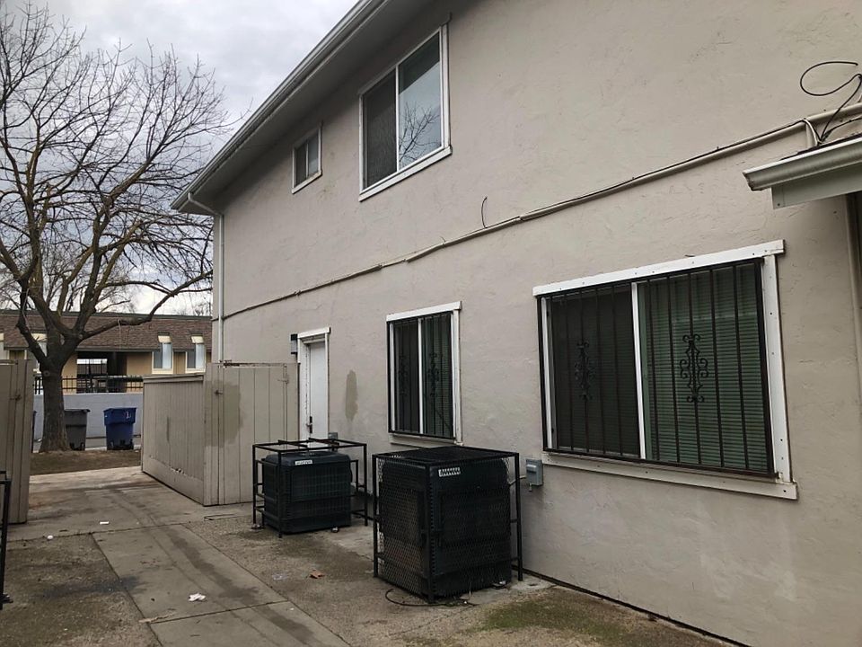 2nd image of 2658 W Fairmont Ave APT 204