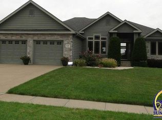 6318 SW 42nd Ct, Topeka, KS 66610