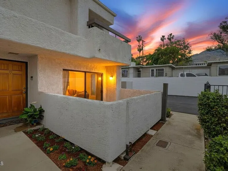 2680 Lake Ave #8 — Photo 34