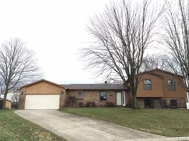1st image of 635 Leila Ct