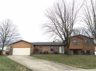 635 Leila Ct, Dayton, OH 45449