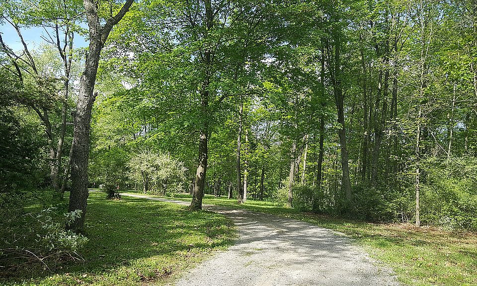 2nd image of Stull Rd