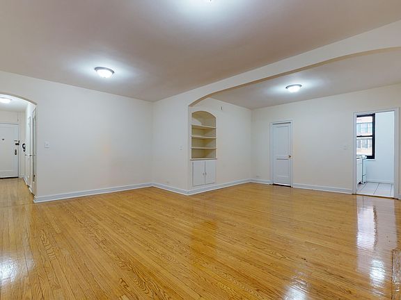 2nd image of 246 E 46th St #6L