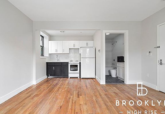 4th image of 525 Georgia Ave #1A