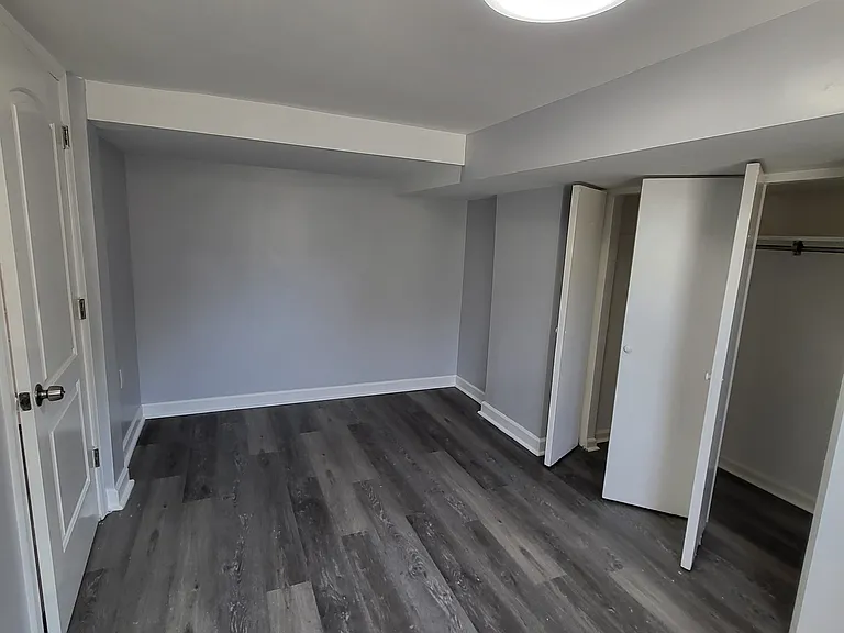 25 Manning Ave — Photo 7