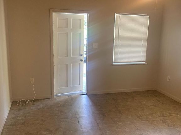 2nd image of 720 Plateau Ave
