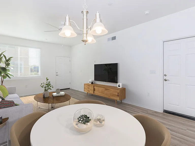 San Luciano Townhomes — Photo 25