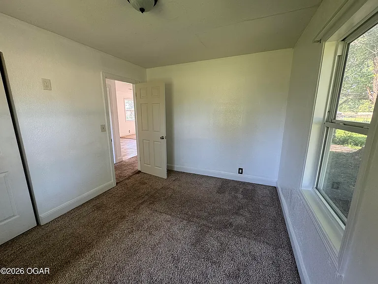 310 Martin Ave — Photo 11