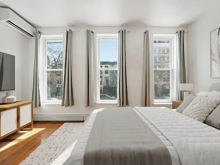 1581 Bergen St #1 — Photo 3