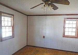 4th image of 605 Walston Ave