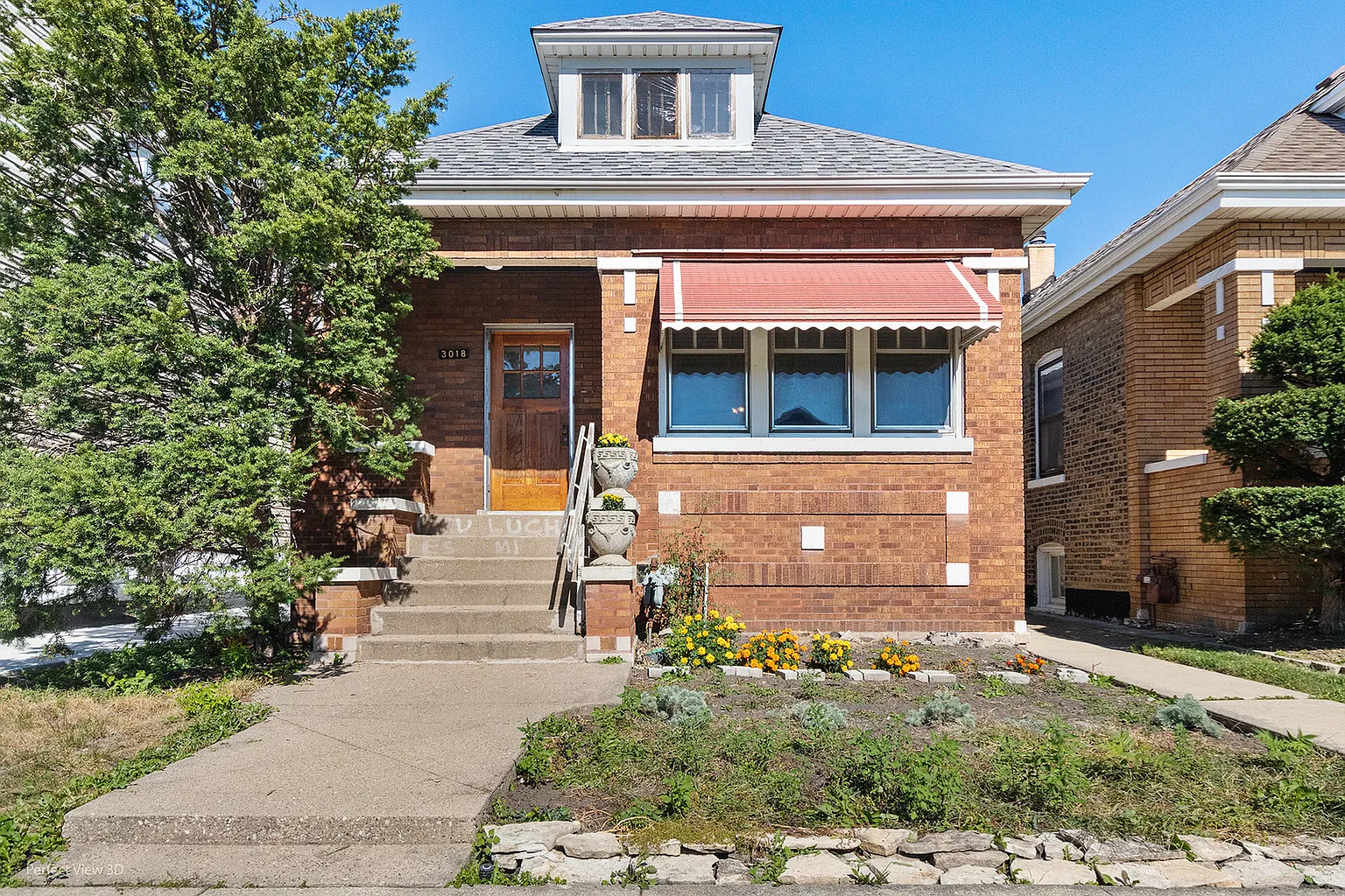 3018 W 54th St photo 1